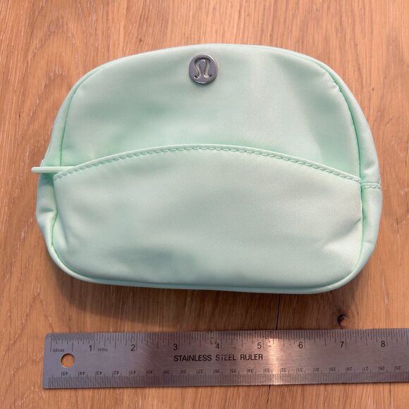 lululemon athletica Handbags - Lululemon Go Getter Pouch Mini - super cute | travel, cosmetic pouch, organizer